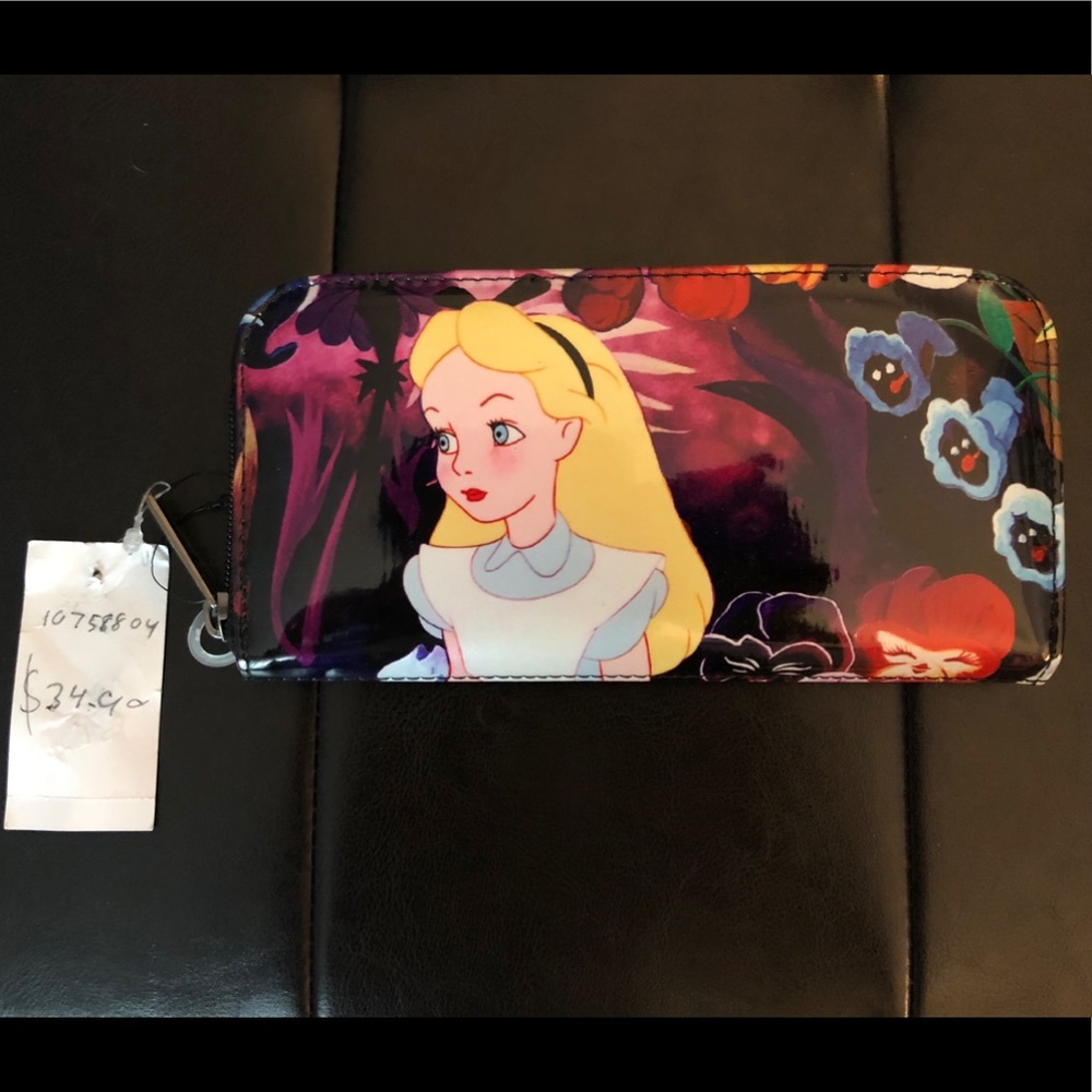 Disney Alice in Wonderland Loungefly wallet